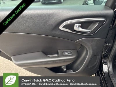 2017 Chrysler 200 Limited Platinum