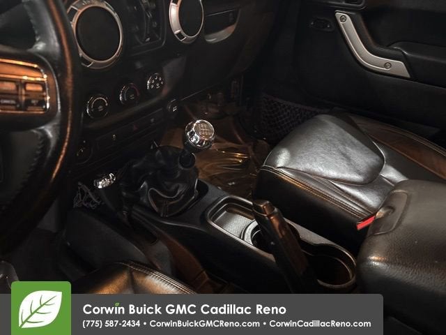 2013 Jeep Wrangler Unlimited Sahara