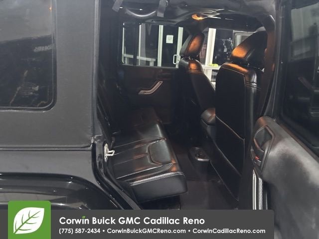 2013 Jeep Wrangler Unlimited Sahara