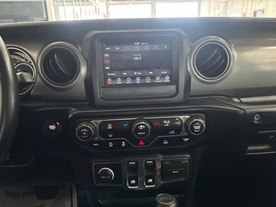 2022 Jeep Wrangler Willys 4x4
