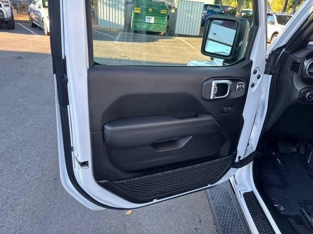 2021 Jeep Wrangler Unlimited Sahara Altitude 4x4