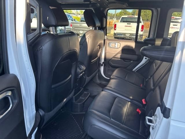 2021 Jeep Wrangler Unlimited Sahara Altitude 4x4