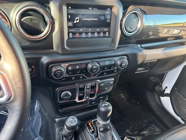 2021 Jeep Wrangler Unlimited Sahara Altitude 4x4