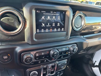2021 Jeep Wrangler Unlimited Sahara Altitude 4x4