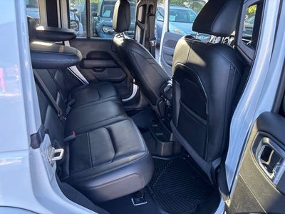 2021 Jeep Wrangler Unlimited Sahara Altitude 4x4