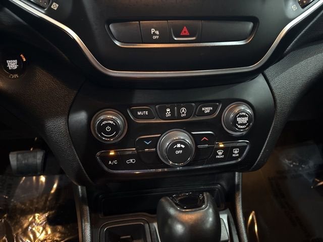 2020 Jeep Cherokee Altitude FWD