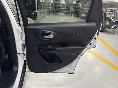 2020 Jeep Cherokee Altitude FWD