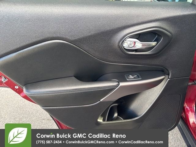 2019 Jeep Cherokee Latitude Plus FWD