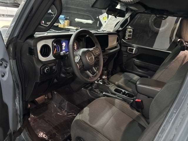 2024 Jeep Wrangler 4-Door Willys 4x4