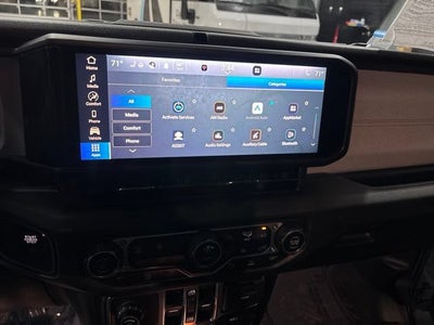2024 Jeep Wrangler 4-Door Willys 4x4