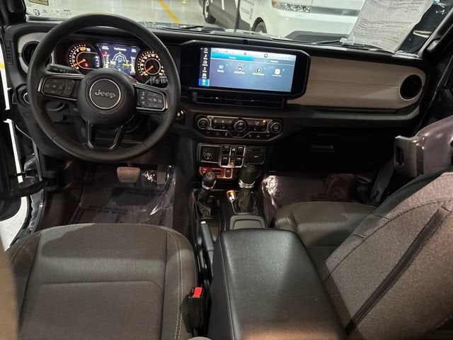 2024 Jeep Wrangler 4-Door Willys 4x4