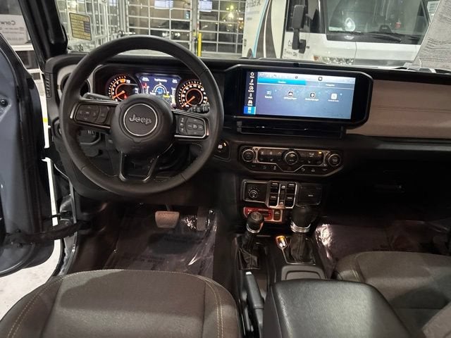 2024 Jeep Wrangler 4-Door Willys 4x4