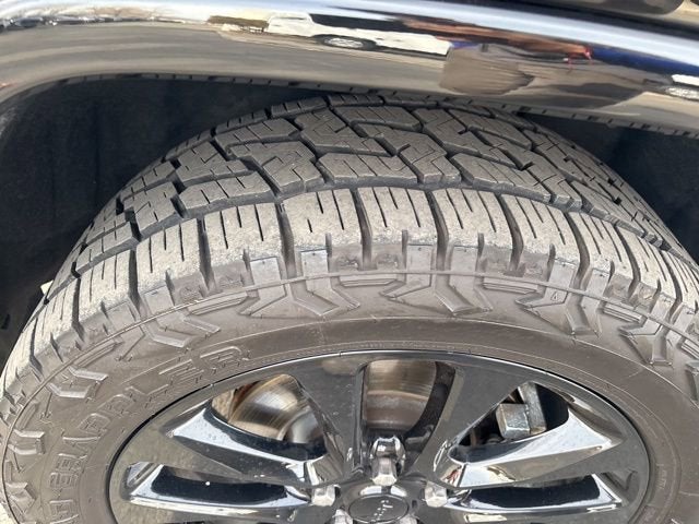 2021 Jeep Grand Cherokee Laredo X 4x4