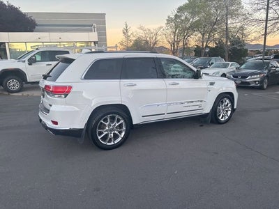2016 Jeep Grand Cherokee Summit