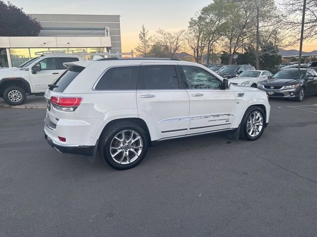 2016 Jeep Grand Cherokee Summit