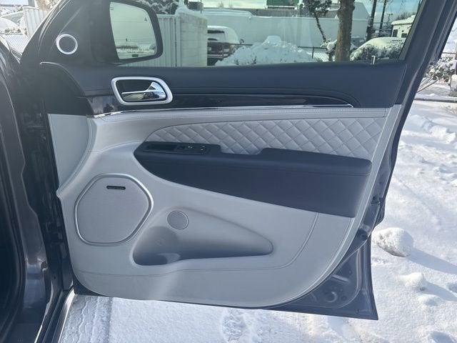 2018 Jeep Grand Cherokee Summit