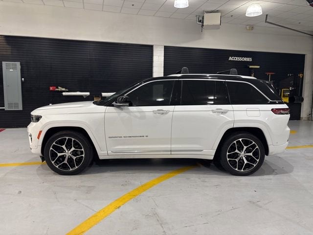 2022 Jeep Grand Cherokee Summit Reserve 4x4