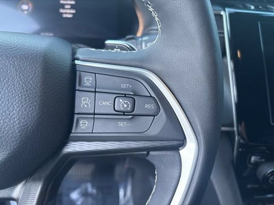 2024 Jeep Grand Cherokee L Altitude X 4x4