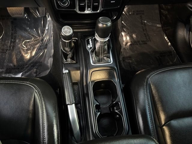 2022 Jeep Gladiator Overland 4x4