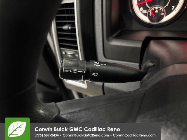 2018 RAM 1500 SLT
