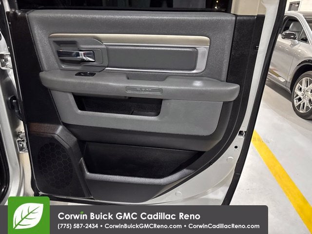 2017 RAM 1500 Lone Star Crew Cab 4x4 5'7" Box
