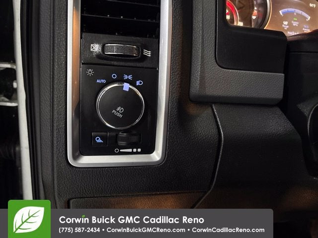 2017 RAM 1500 Lone Star Crew Cab 4x4 5'7" Box