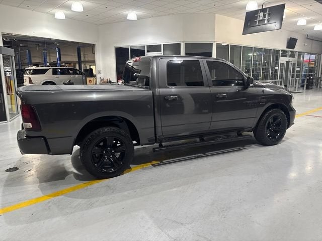 2018 RAM 1500 Night Crew Cab 4x4 5'7" Box