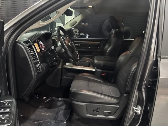 2018 RAM 1500 Night Crew Cab 4x4 5'7" Box