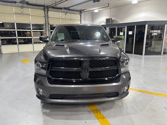2018 RAM 1500 Night Crew Cab 4x4 5'7" Box