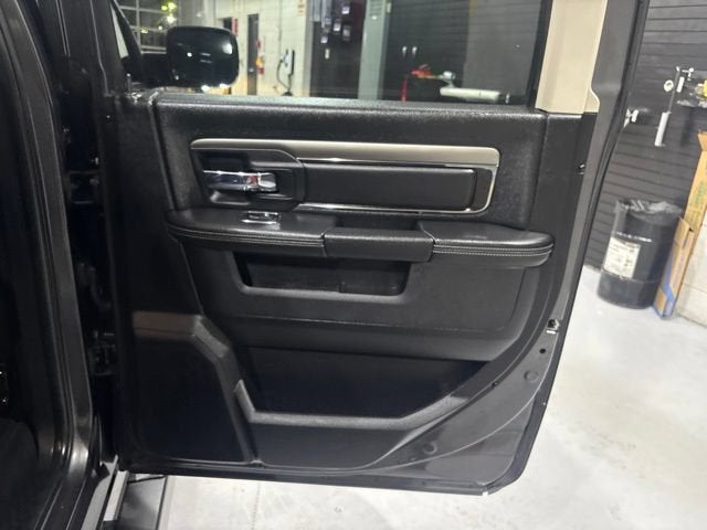 2018 RAM 1500 Night Crew Cab 4x4 5'7" Box