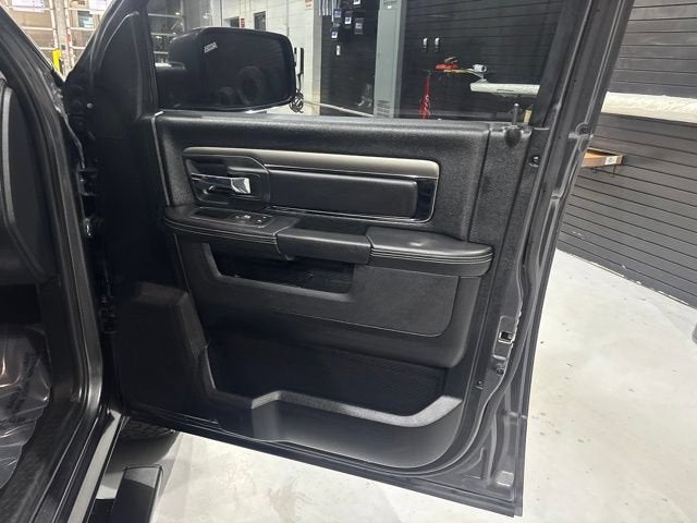 2018 RAM 1500 Night Crew Cab 4x4 5'7" Box