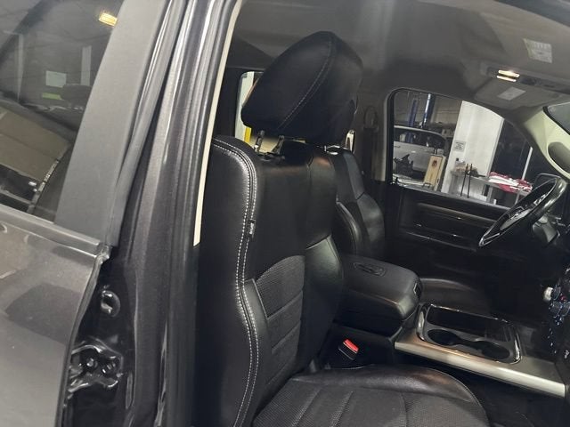 2018 RAM 1500 Night Crew Cab 4x4 5'7" Box