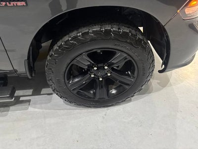 2018 RAM 1500 Night Crew Cab 4x4 5'7" Box