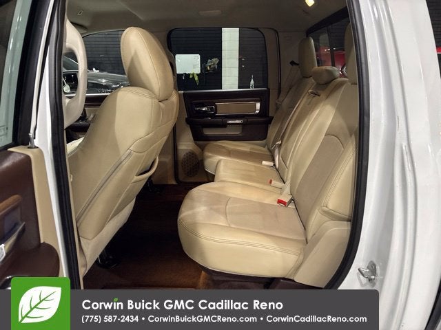 2017 RAM 1500 Laramie Crew Cab 4x4 5'7" Box