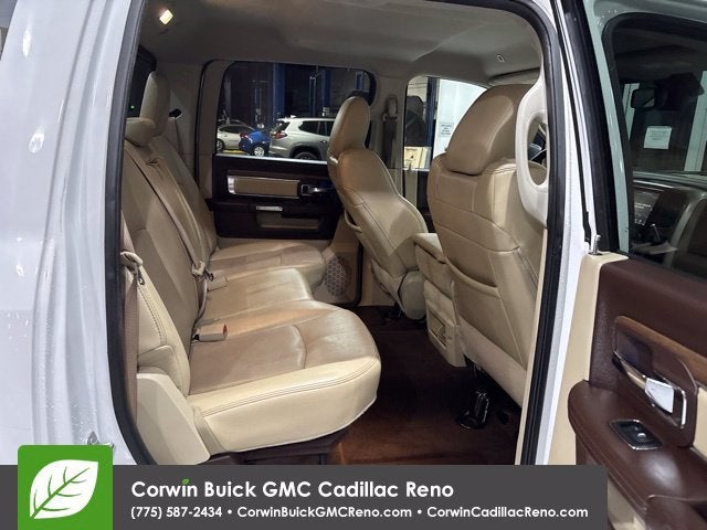 2017 RAM 1500 Laramie Crew Cab 4x4 5'7" Box