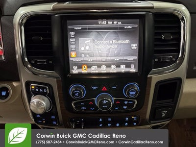 2017 RAM 1500 Laramie Crew Cab 4x4 5'7" Box