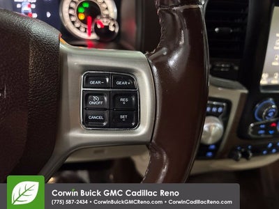 2017 RAM 1500 Laramie Crew Cab 4x4 5'7" Box