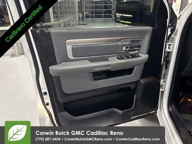 2017 RAM 1500 Big Horn Crew Cab 4x4 6'4" Box