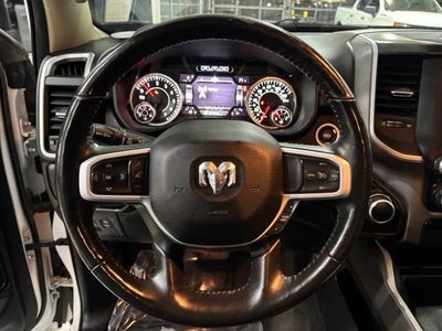 2020 RAM 1500 Big Horn Crew Cab 4x4 5'7" Box