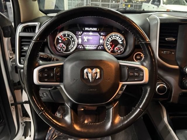 2020 RAM 1500 Big Horn Crew Cab 4x4 5'7" Box