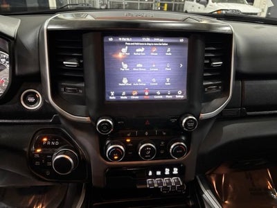 2020 RAM 1500 Big Horn Crew Cab 4x4 5'7" Box
