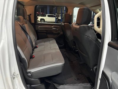 2020 RAM 1500 Big Horn Crew Cab 4x4 5'7" Box