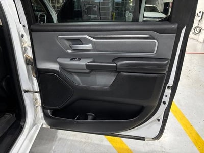2020 RAM 1500 Big Horn Crew Cab 4x4 5'7" Box