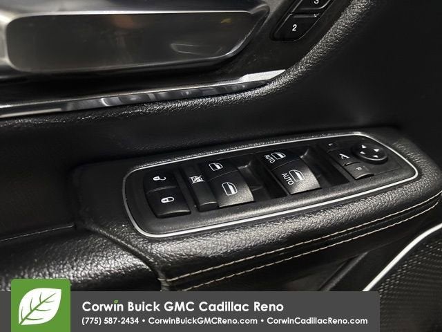 2019 RAM 1500 Laramie Quad Cab 4x4 6'4" Box