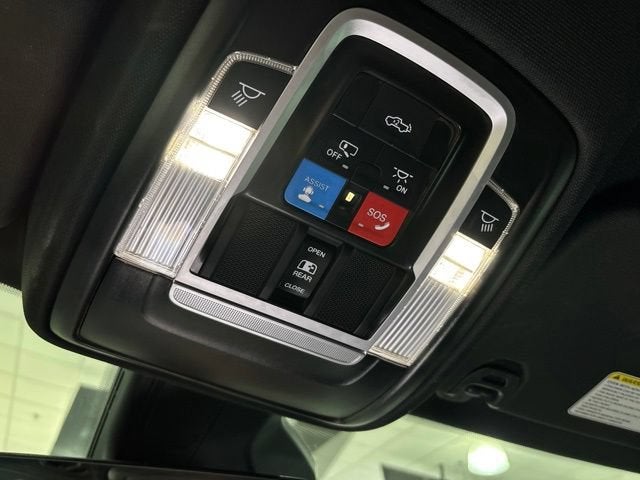 2025 RAM 1500 Big Horn Crew Cab 4x4 5'7" Box