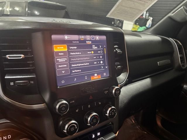 2023 RAM 1500 Big Horn Crew Cab 4x4 5'7" Box