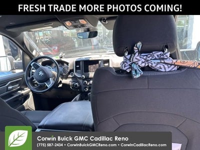 2022 RAM 1500 Big Horn Crew Cab 4x4 5'7" Box