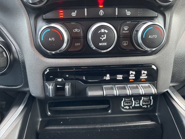 2021 RAM 1500 Big Horn Crew Cab 4x4 5'7" Box