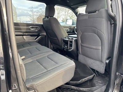 2021 RAM 1500 Big Horn Crew Cab 4x4 5'7" Box