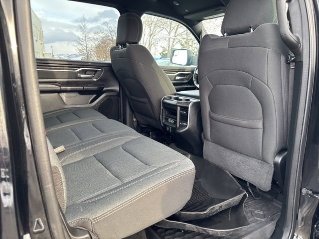 2021 RAM 1500 Big Horn Crew Cab 4x4 5'7" Box